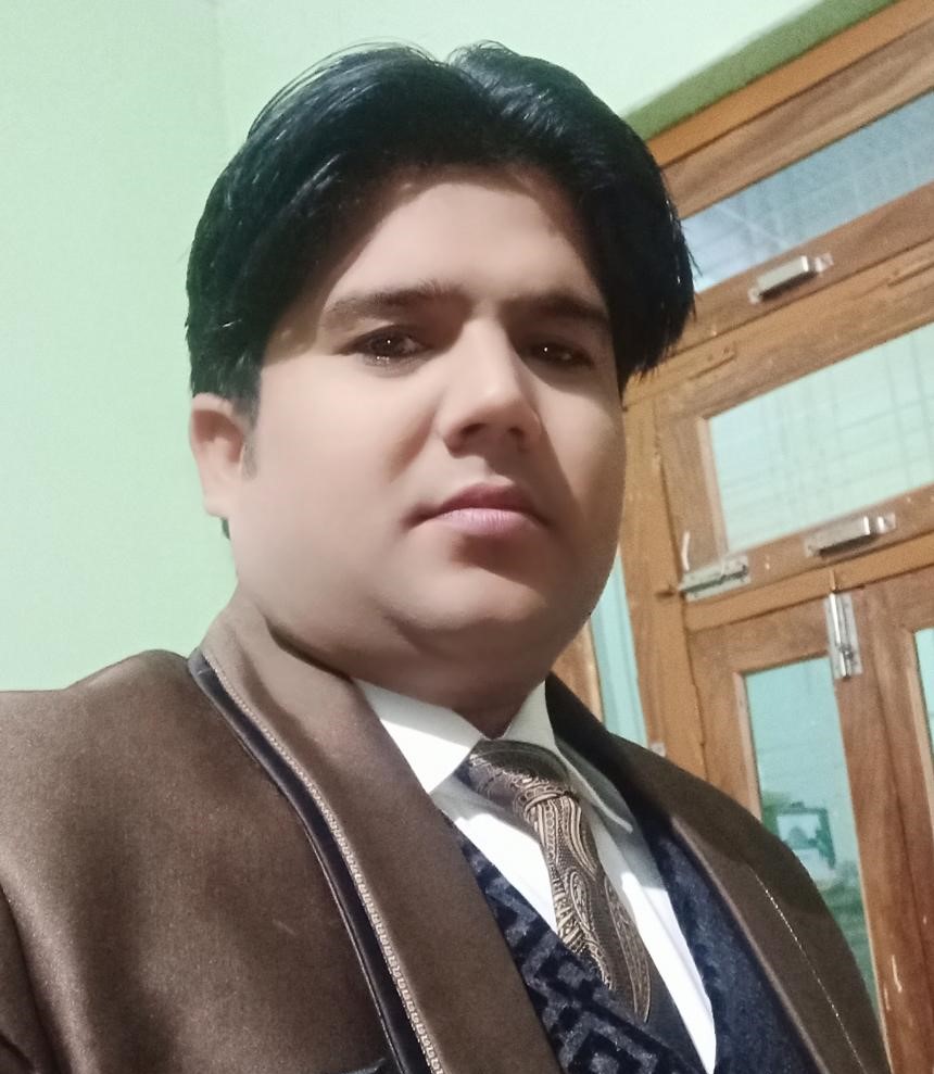 Dr Satish Sharma